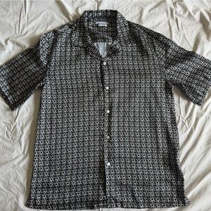 Zara Black and White Button-Up